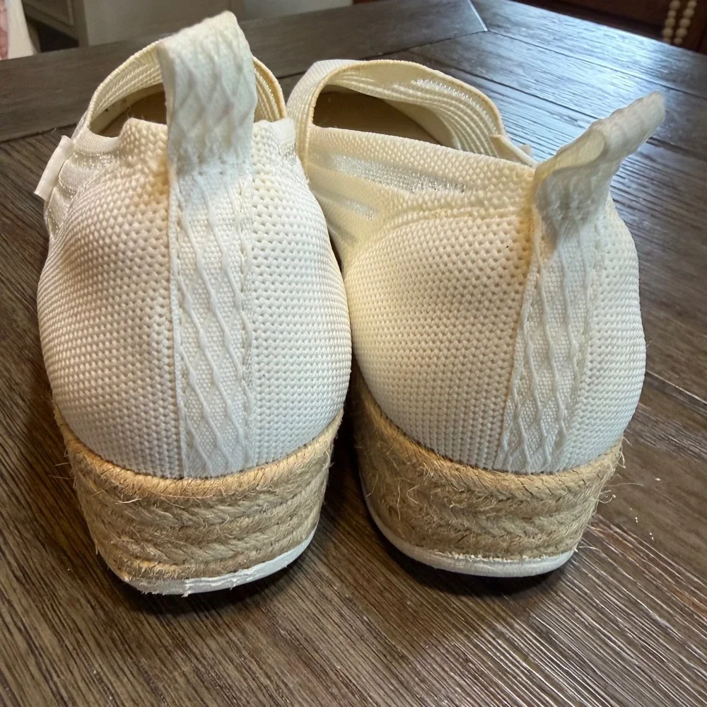BOBS from Skechers Highlights 2.0 Yacht Master White Espadrille Wedge Shoes 7.5